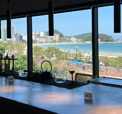 Busan Café & Photo Tour: A 2-Day, 1-Night Aesthetic Route