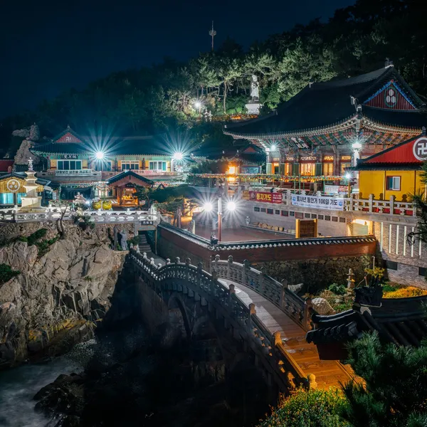 Busan Must-See Day Tour: Sky Capsule, Haedong Yonggungsa, Gamcheon & Huinnyeoul 3