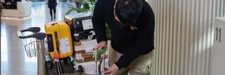 Hotel-to-Hotel & Airport Luggage Delivery