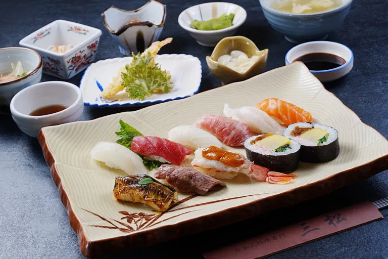 Samsong Sushi seaweed sushi roll