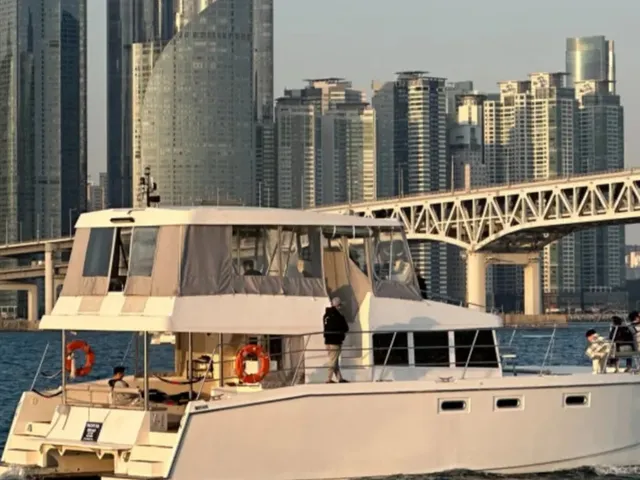 ② GoGo Yacht